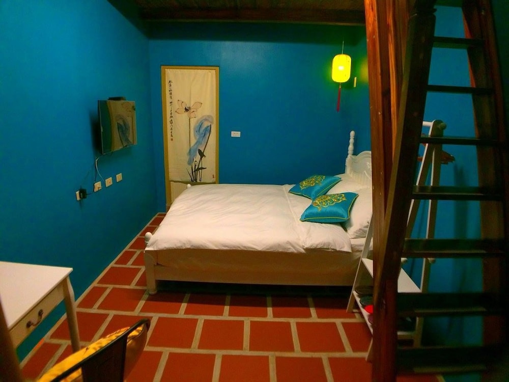 Photo 16