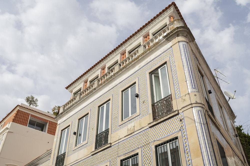 Lapa Diplomatic Flat 0 3 by Feel Lisboa