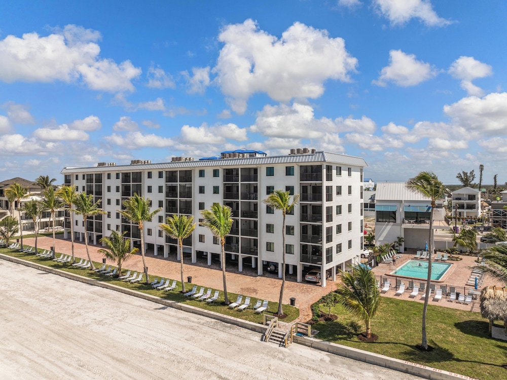 Seaside by Distinctive Beach Rentals