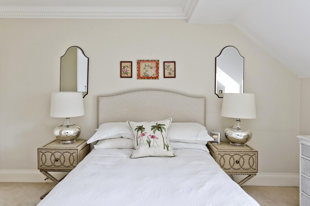 Long Stay Discounts - 2 Bed Earl s Court Apartment
