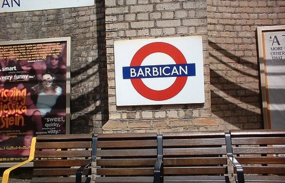 Victorian House 2 Bed 2 Bath Next to Barbican Tube