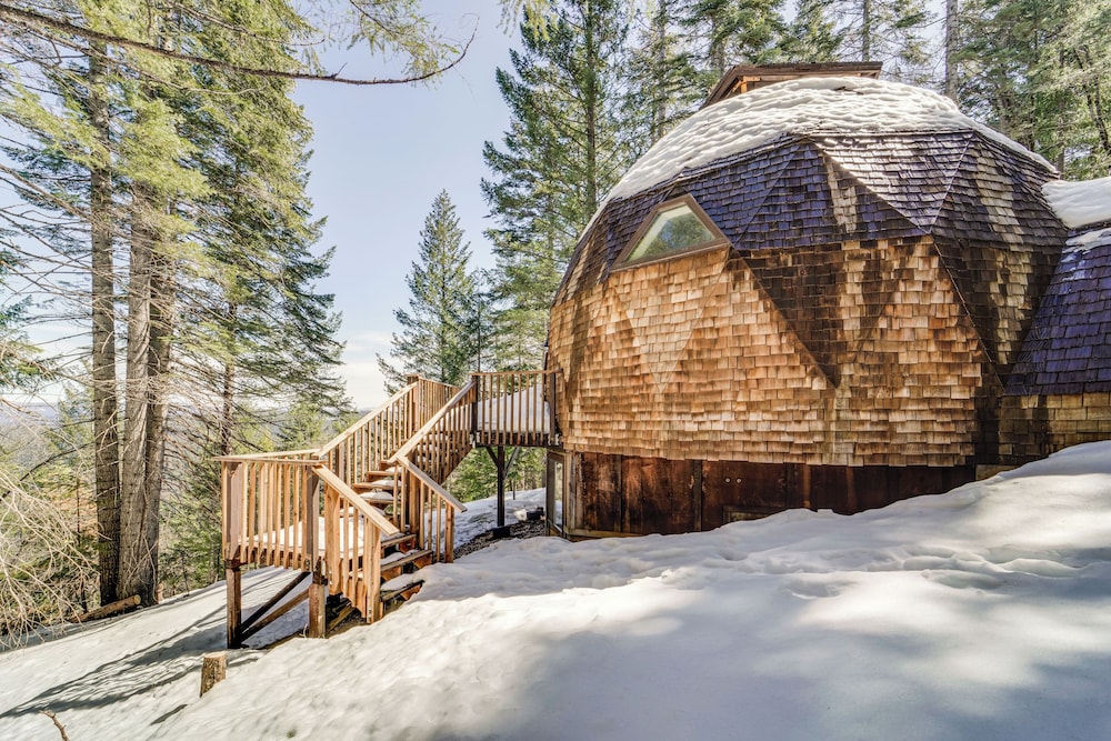 Off-grid Geodesic Dome: Nevada City House w/ Views