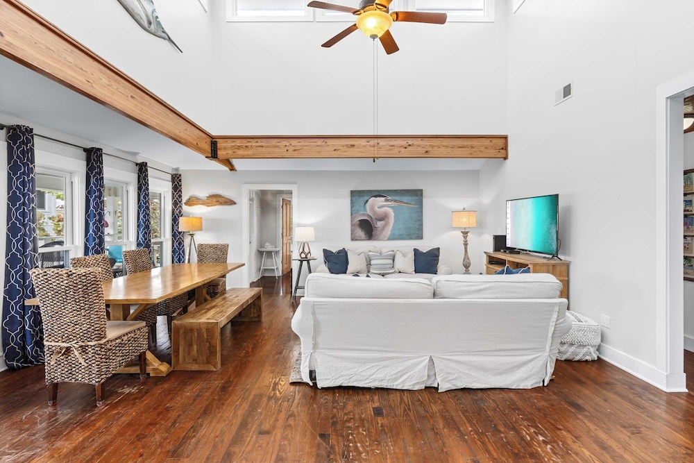 Porch Paradise by Avantstay Private Pool Seacrest