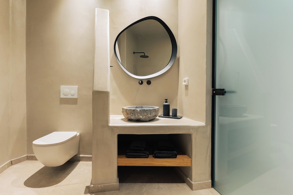 Erthā Suites with private pools