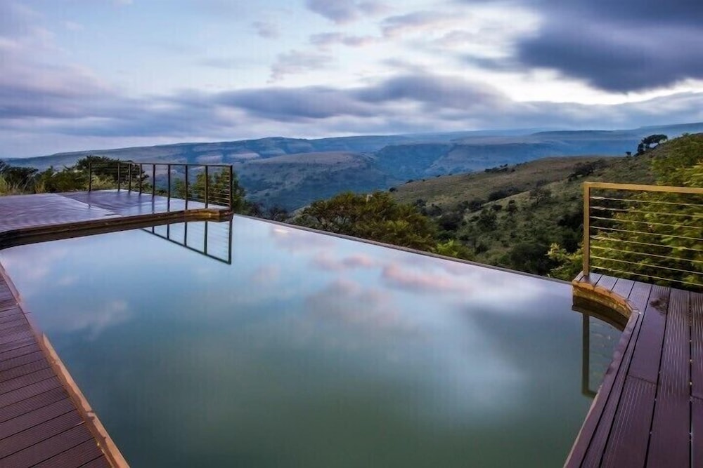 Mount High Luxury Country Lodge