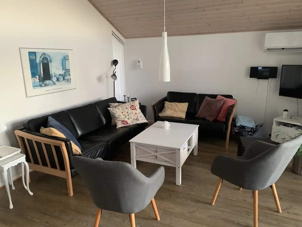5 Star Holiday Home in Brovst