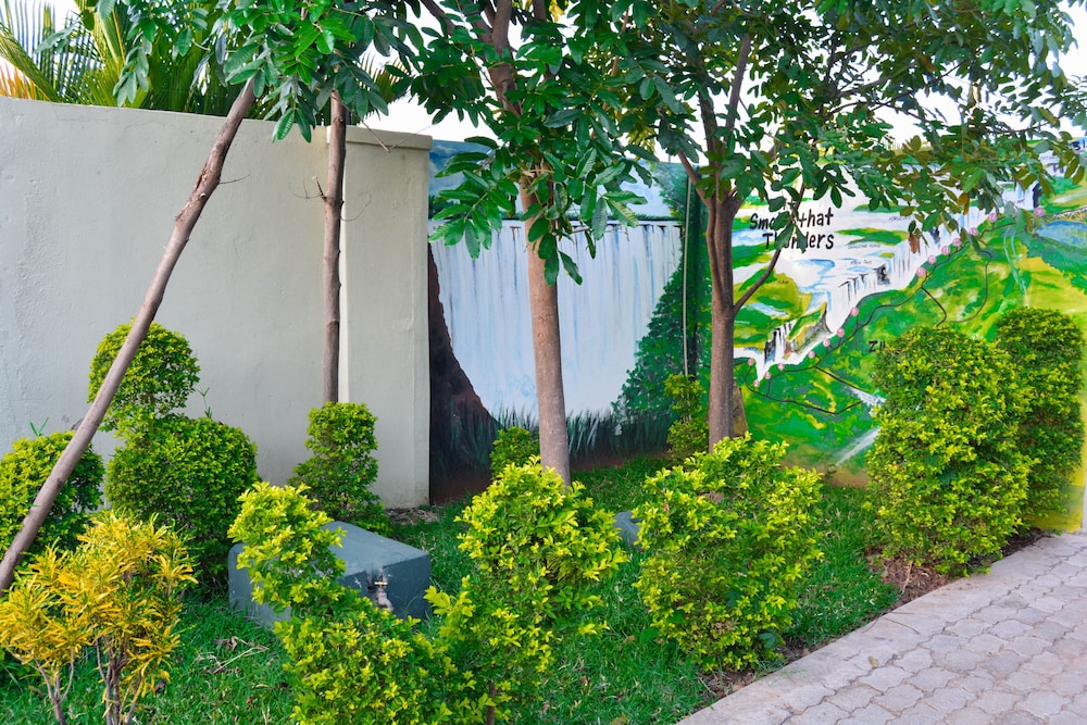 Premier Guest Lodge