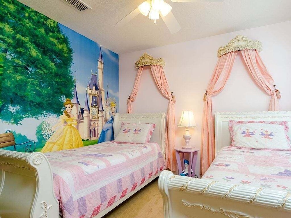 Southern Comfort Private Pool/spa Near Disney! 6 Bedroom Villa