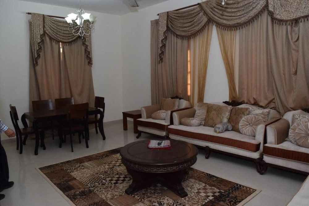 Red-37 - Bn Breek Villa