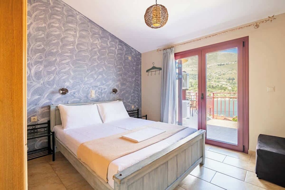 Greka Ioanian Maisonette - Poolside Seaview Bliss