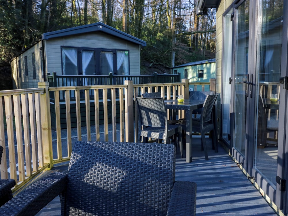Lily Rose Lodge