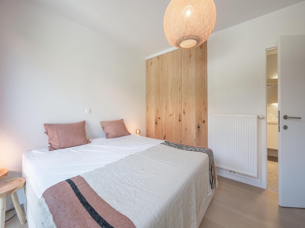 Apartment in Duinbergen Near the Beach