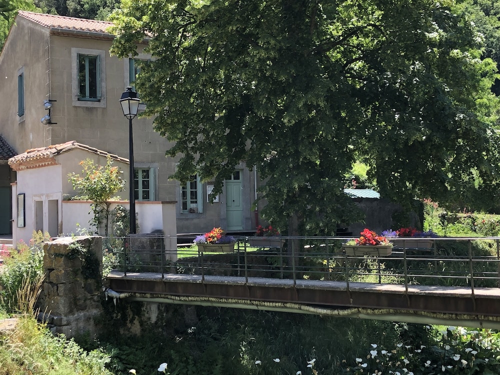 Photo 23