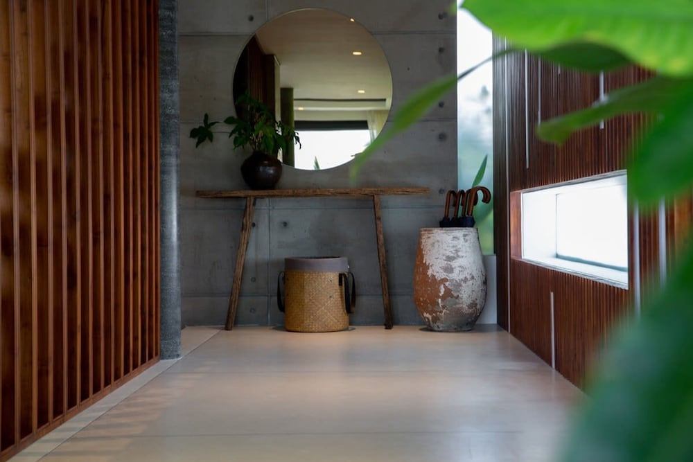 Gamay 3-bedroom Villa With Beach Access