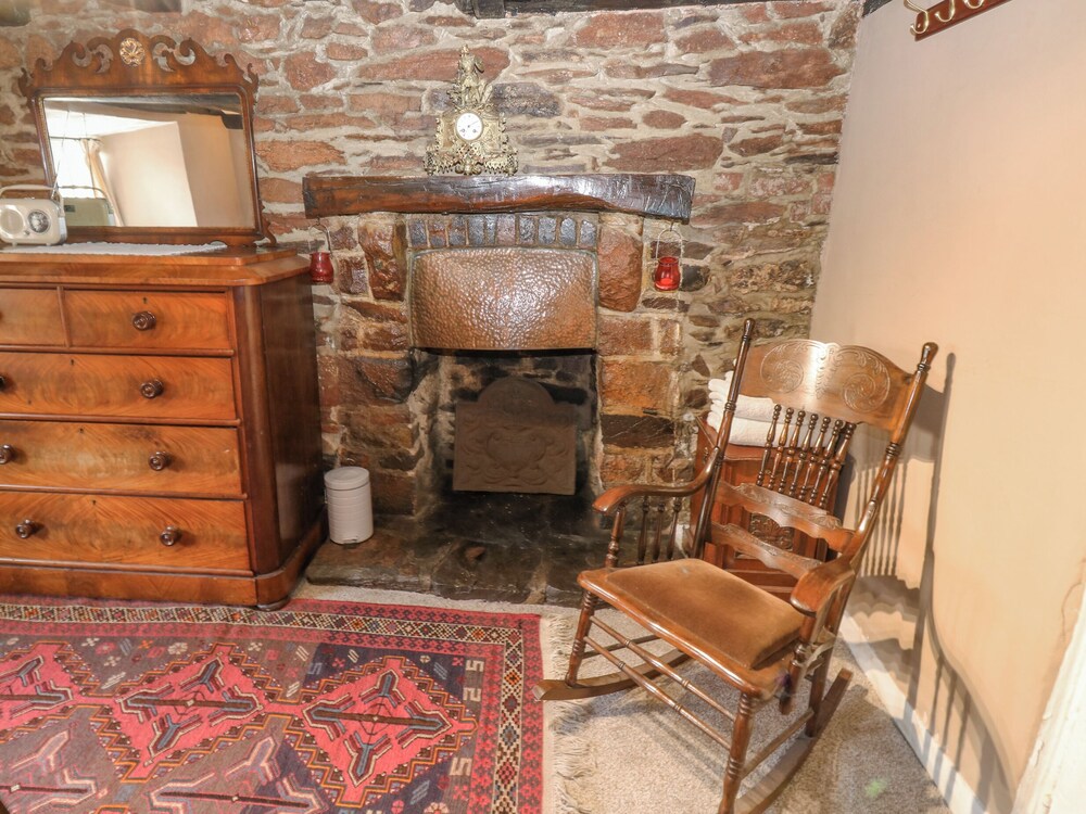 Hearthstone East Cottage
