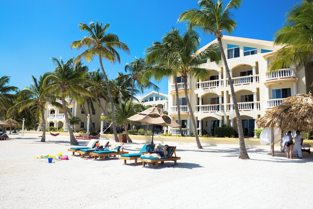 Pelican Reef Villas Resort