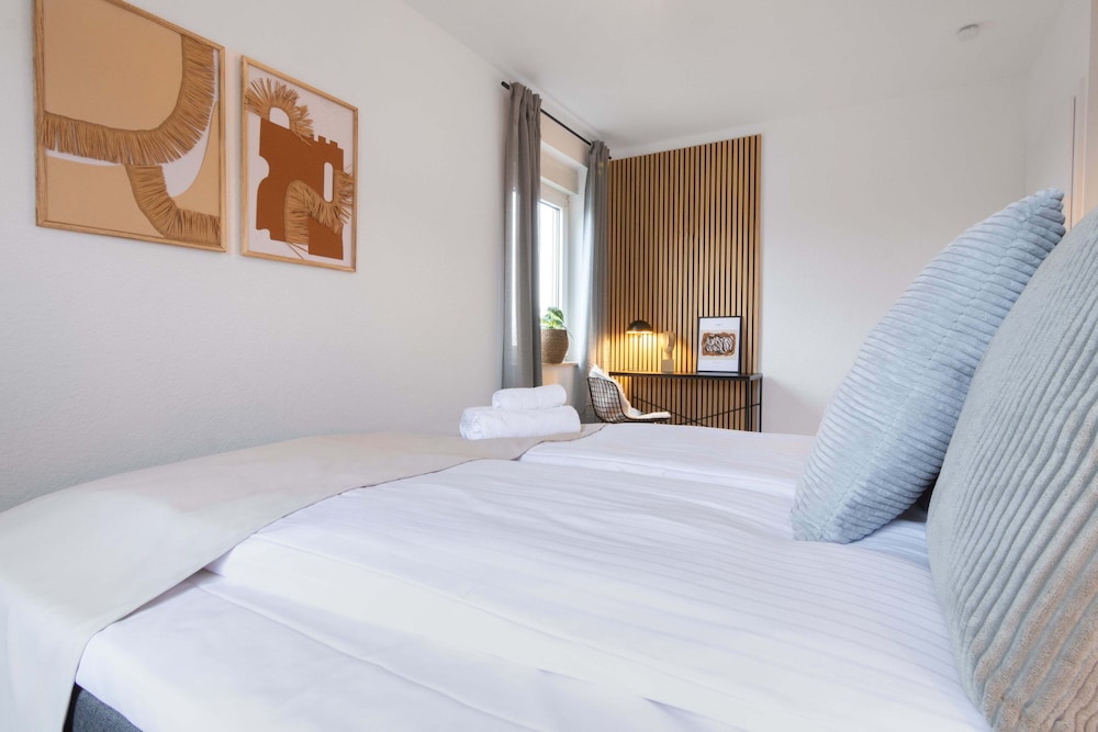 Spacious 3-rooms apartment in the center