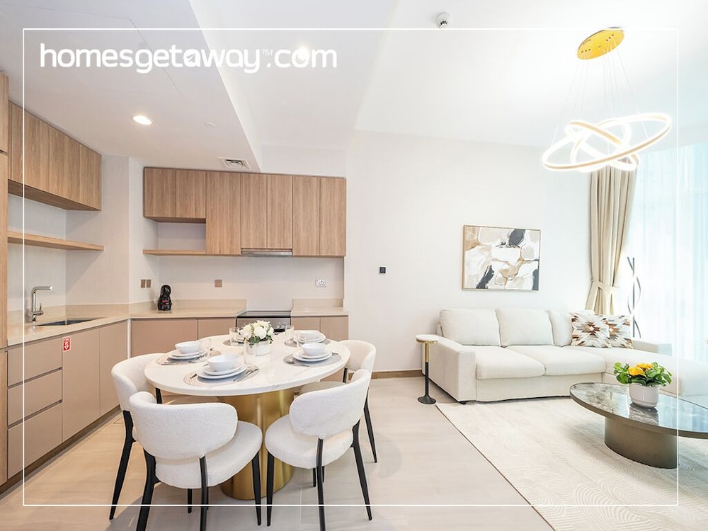 Stylish 2BR Fully Furnished Unit at Business Bay