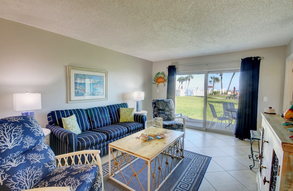 418 El Matador 2 Bedroom Condo