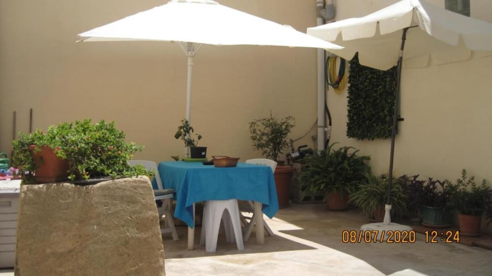 Room-merzuq House - Deluxe Double Room w