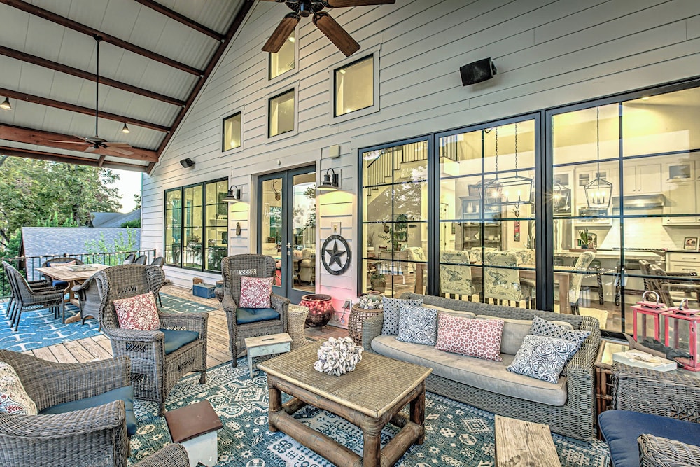 Immaculate Waterfront Home for 16 w/ Private Dock!