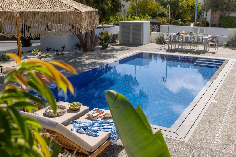 Protaras Leomi Seaview Villa