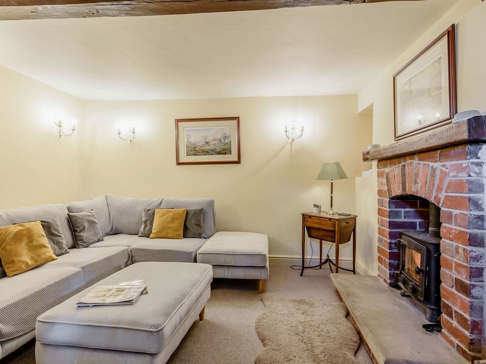 Mulberry Cottage
