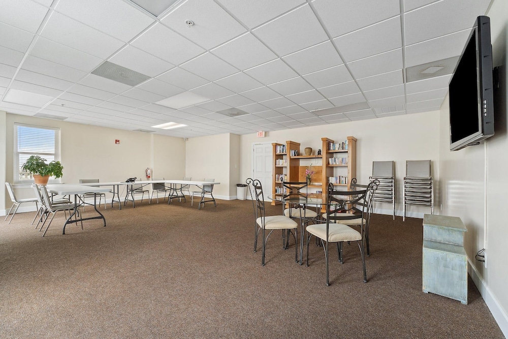 meeting & event spaces
