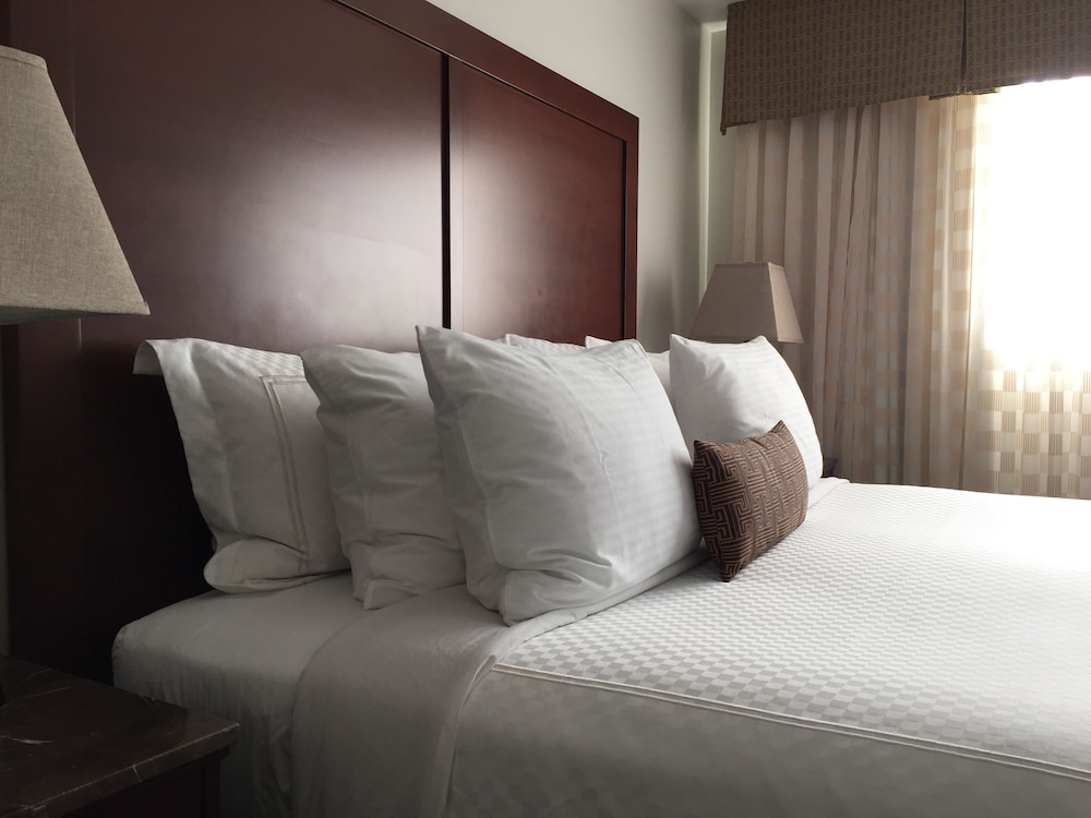 Canon City Vacations - Parkview Inn Motel - Property Image 1