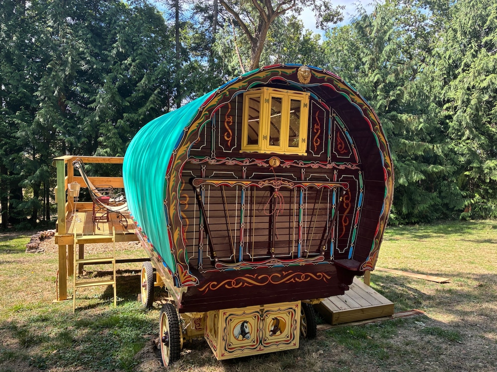 2 Guests - Pet Friendly - Traditional Gypsy Vardo