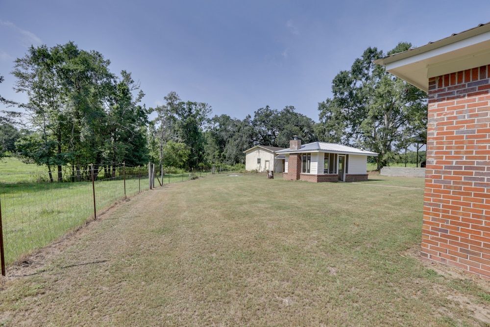 Pet-friendly Slocomb Vacation Rental w/ Sunroom! - Property Image 1