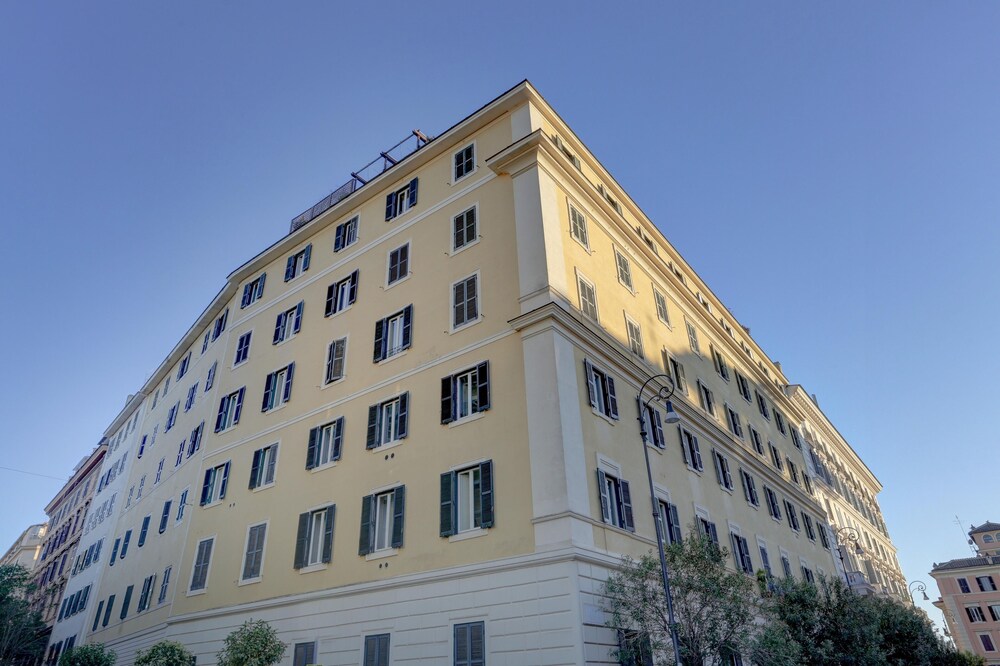 Colosseo Green Park – Home and More