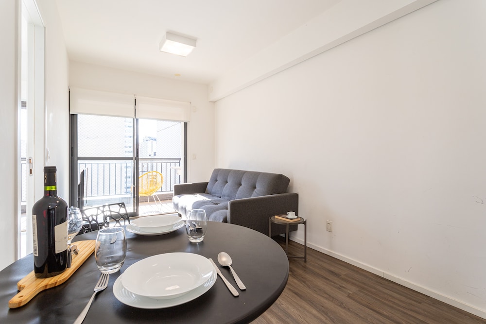 Setin Downtown Genebra by Viva - Apartamentos completos na Bela Vista com piscina