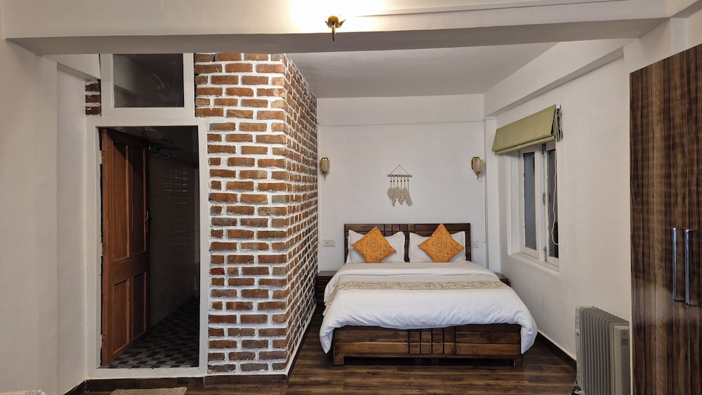 The Coverpage Boutique Stays