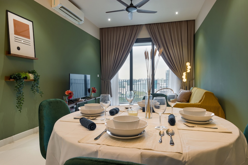 ViiA Residences in KL Eco City, Five Senses