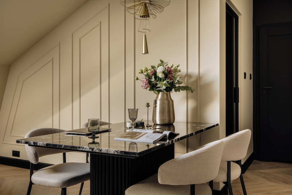 Azure Palace - Loft Affair Collection