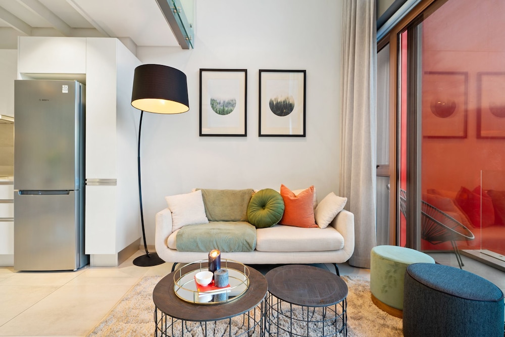 Apartment 307 at 117 on Strand