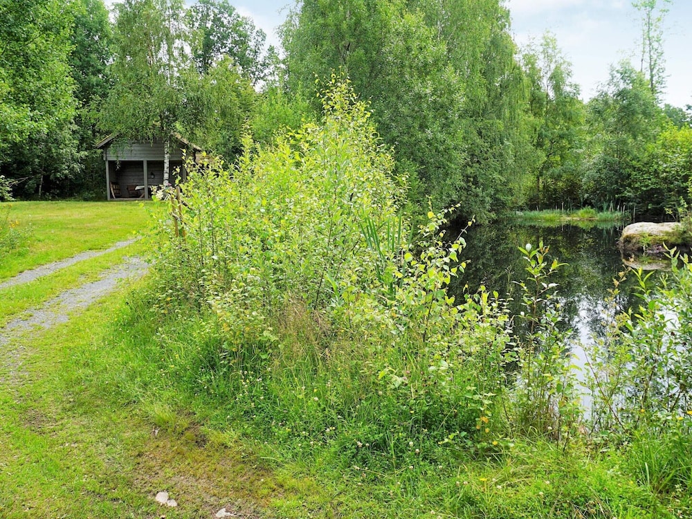 Photo 32