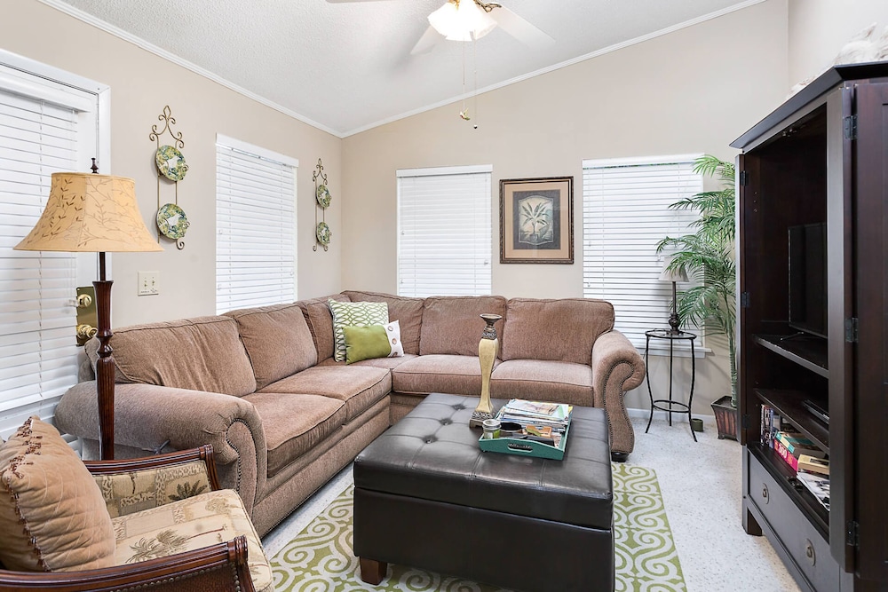 11908 Old Demere Rd by Hodnett Cooper - Property Image 19