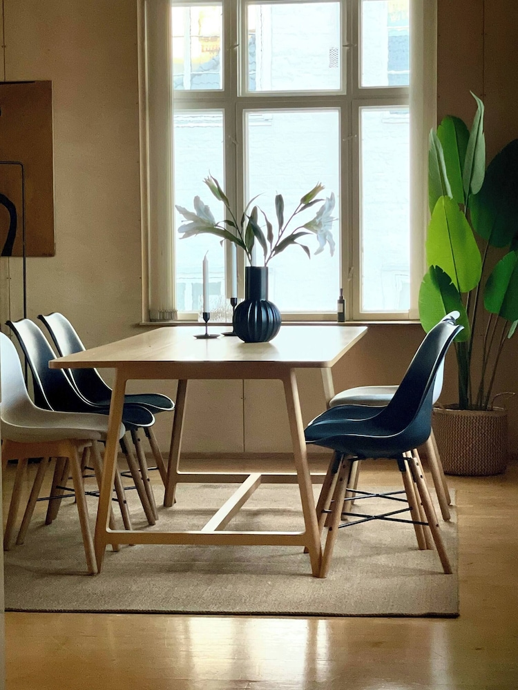 Unique Design House in Downtown Oslo