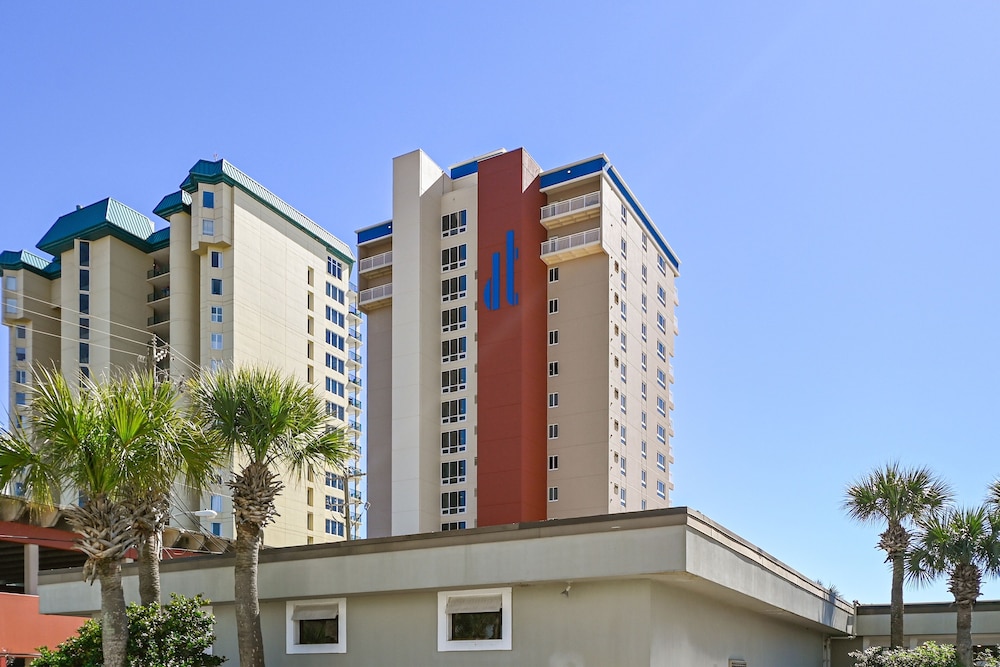 Destin Towers 113 2 Bedroom Condo