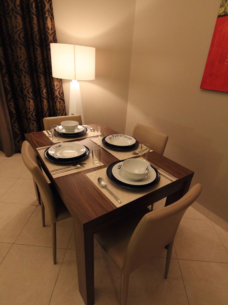 Home to Home Hotel Apartments