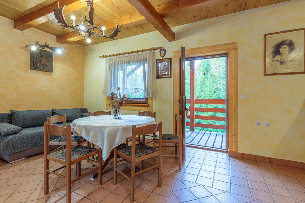 Chalet With Private Whirlpool And Sauna view 2