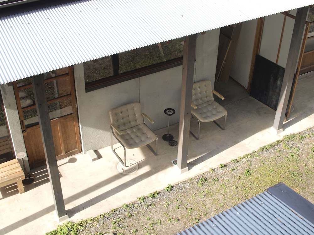 Torii-Kuguru Hostel