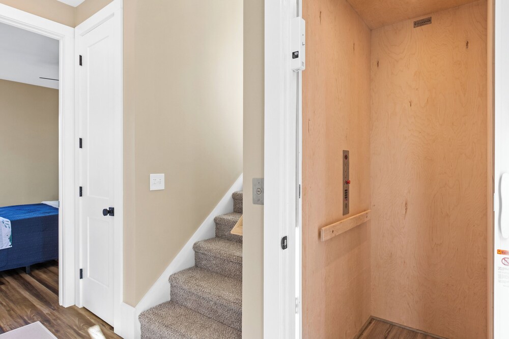 Salt & Lime by Topsail Realty