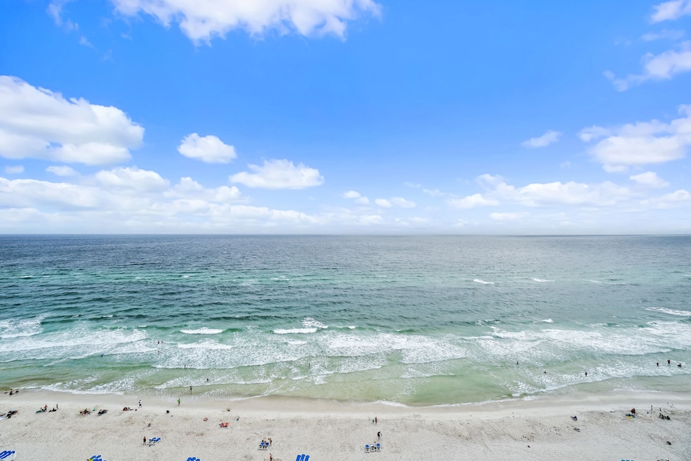 Splash Beach Resort by Panhandle Getaways