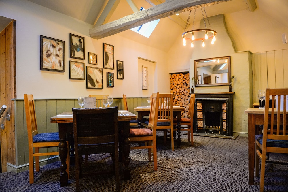 Abbeyfield By Chef and Brewer collection