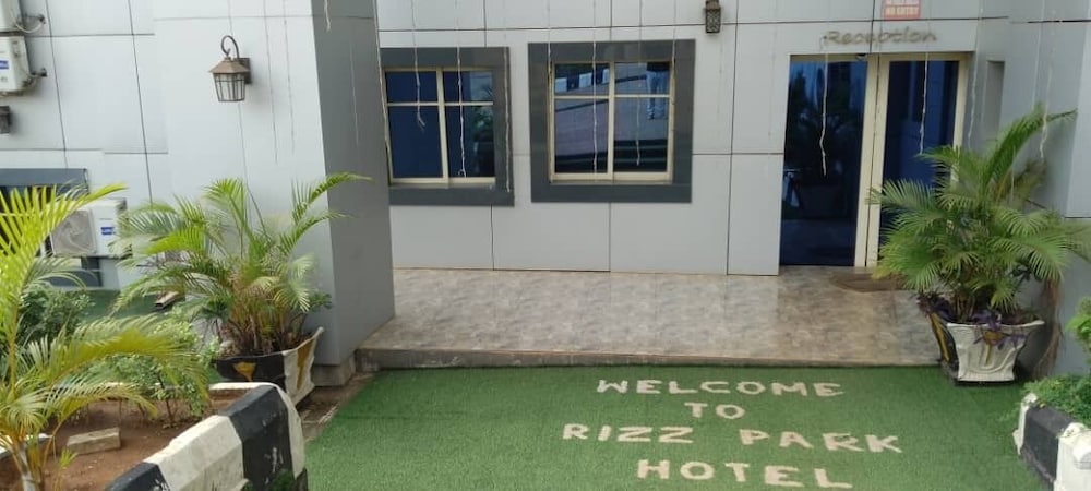 Rizz Park Hotel & Event Center view 2