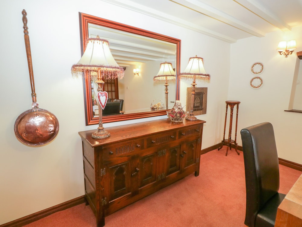 1 Cherry Tree Cottage