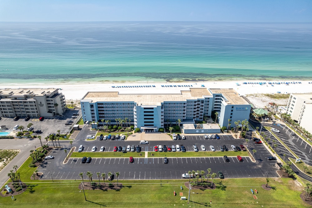 Islander Beach Resort 404 Condo